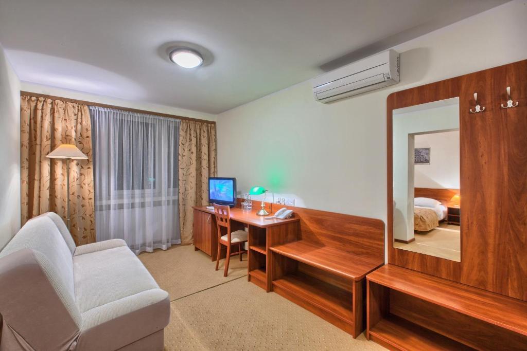 Hotel Renesans Zamość Zimmer foto